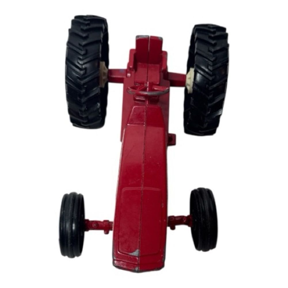 ERTL International Vintage 1984 Red Row Crop Toy Tractor.